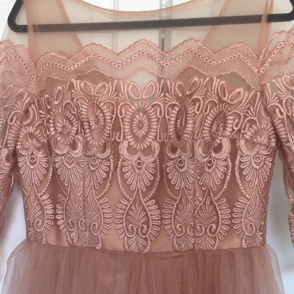 Dress - Picture 2 of 4